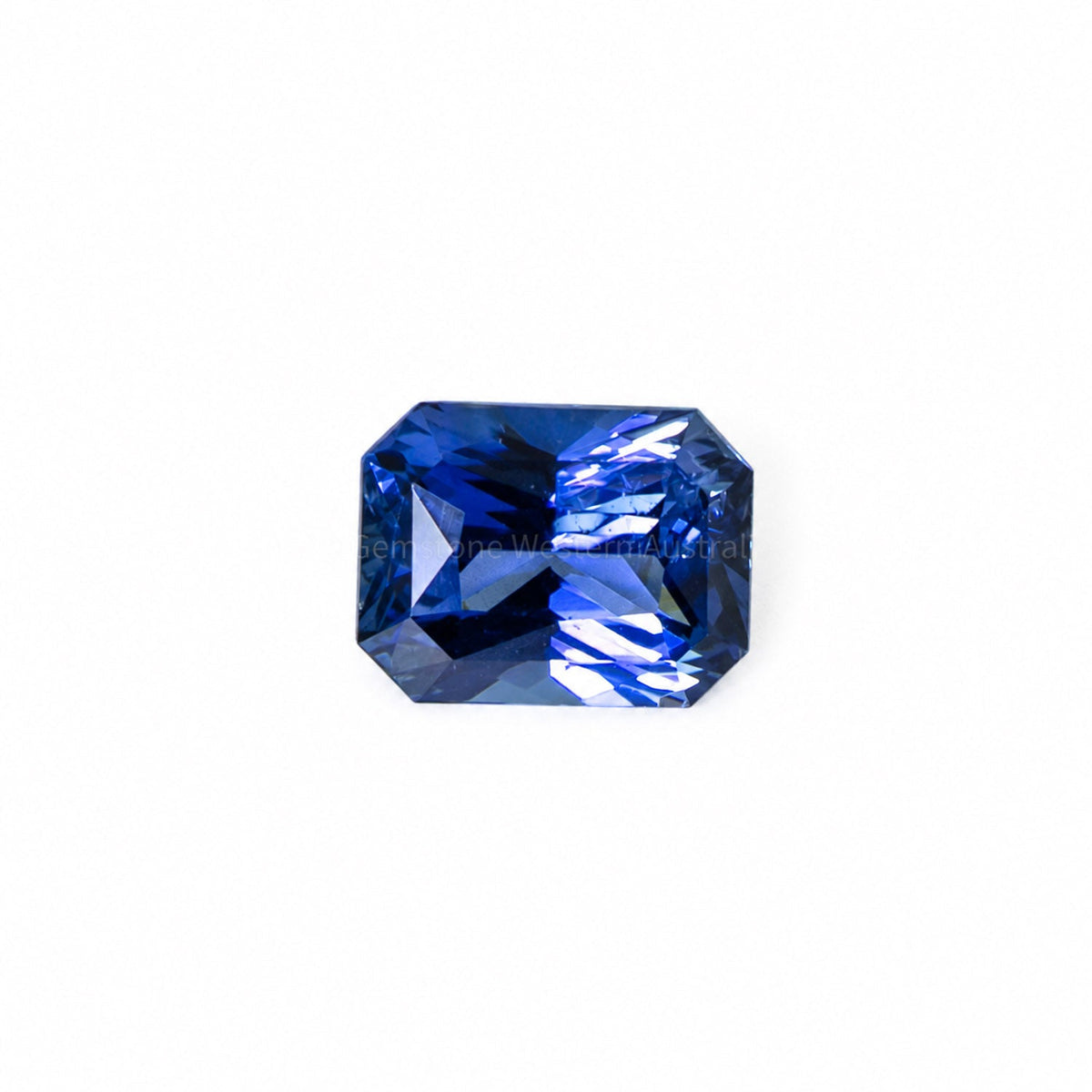 3.04 ct natural vivid blue sapphire, radiant mixed cut