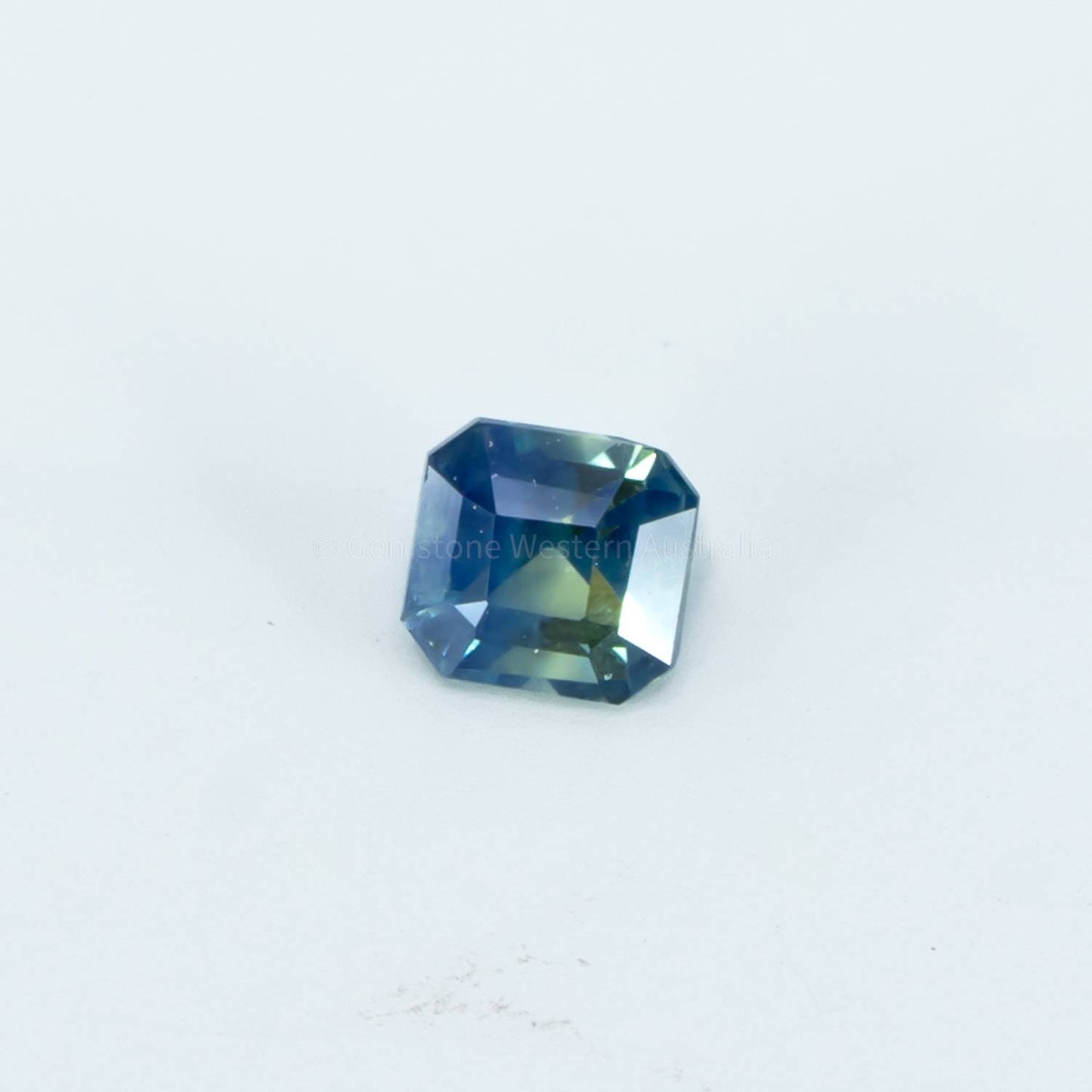 0.73 CT UNHEATED NATURAL TEAL  GREEN SAPPHIRE   CERTIFIED