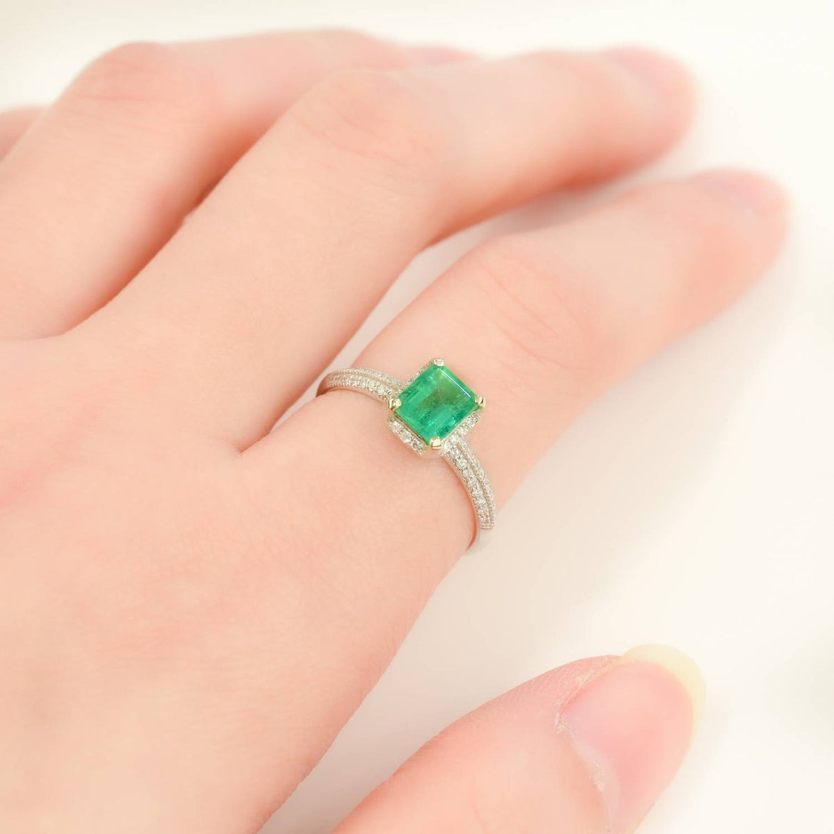 1.30tct Colombian Emerald and Micro-Pave Diamonds Halo Ring