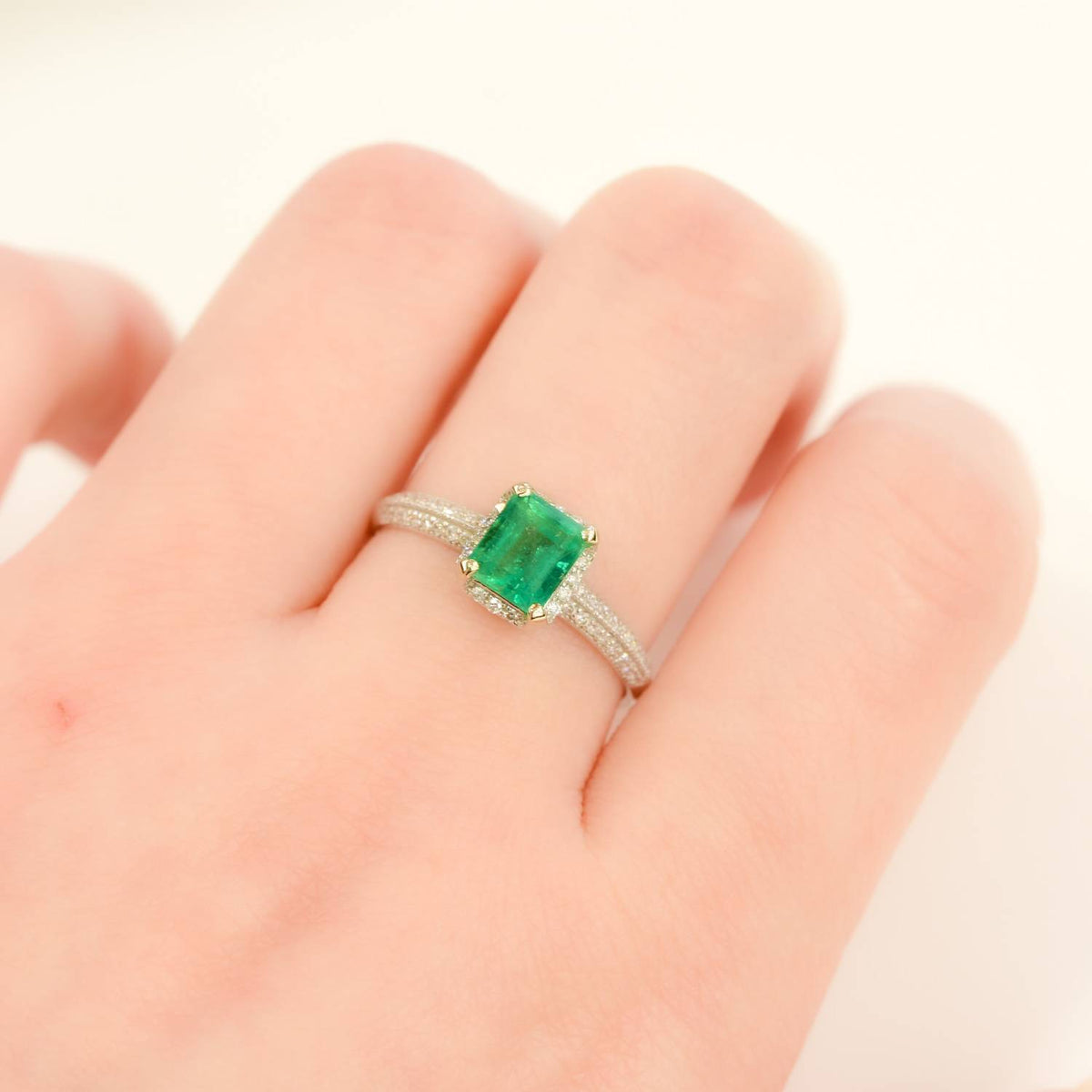 1.30tct Colombian Emerald and Micro-Pave Diamonds Halo Ring