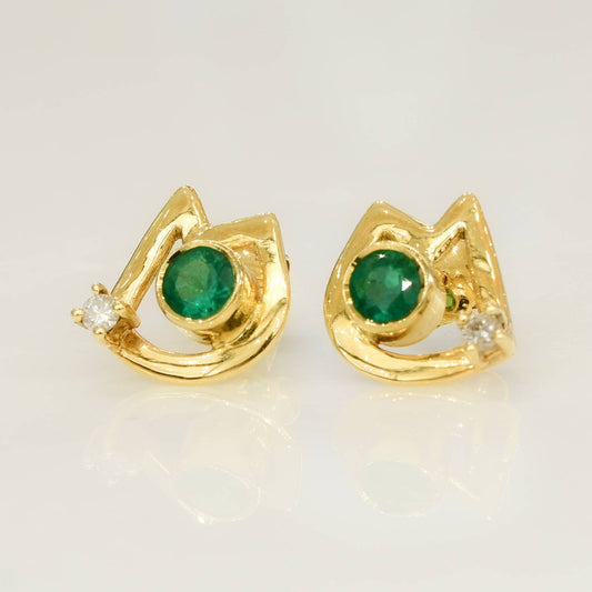 Emerald Gold Stud Earrings in 18K Yellow Gold