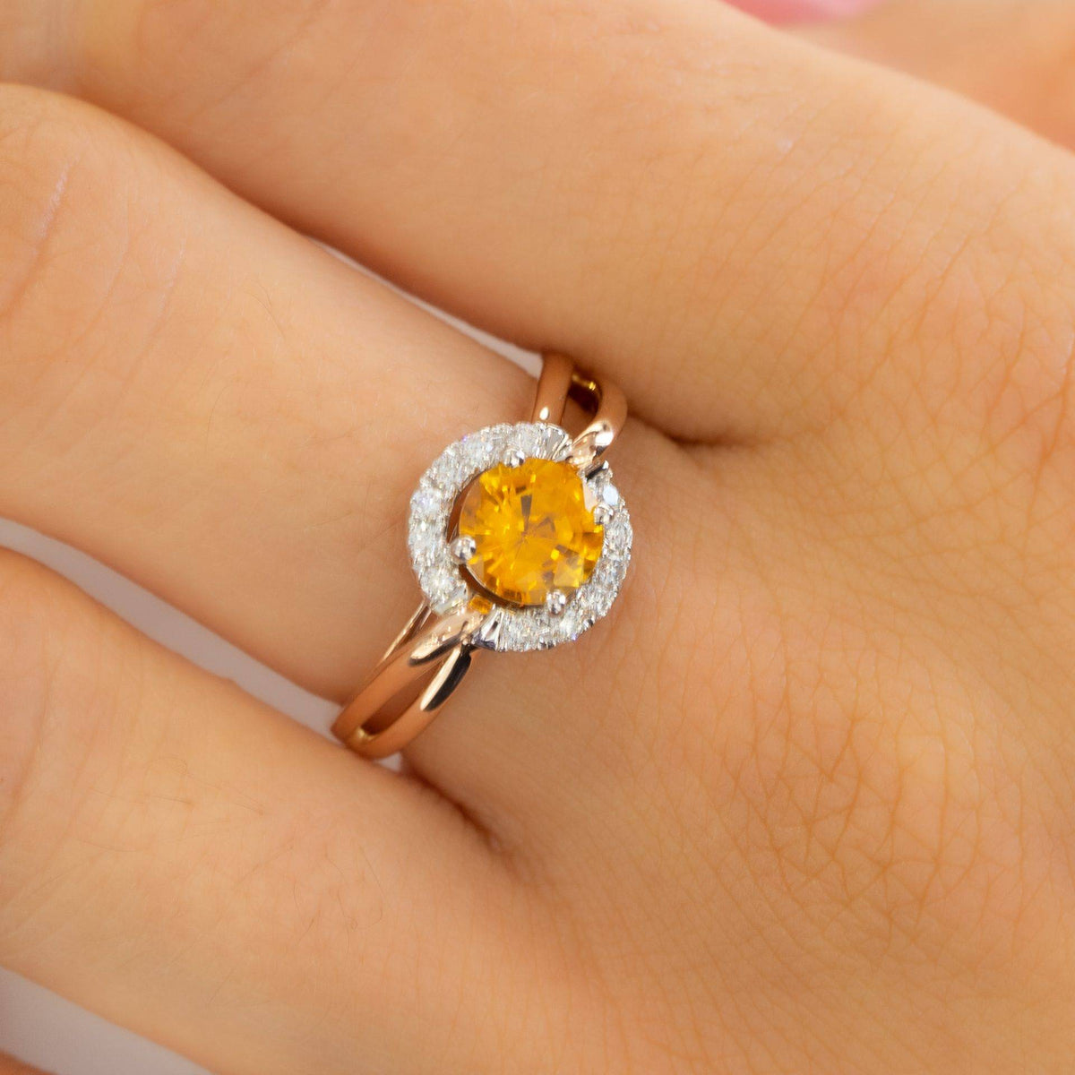 Golden Yellow Sapphire Dimond Halo Ring 18ct Gold