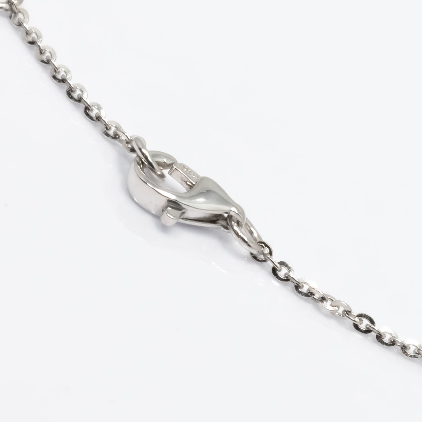 view of clasp of Australian Teal Sapphire Bracelet in Platinum 