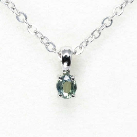 front view of Alexandrite Pendant in Platinum 950 - 0.18ct Apple Green Hue