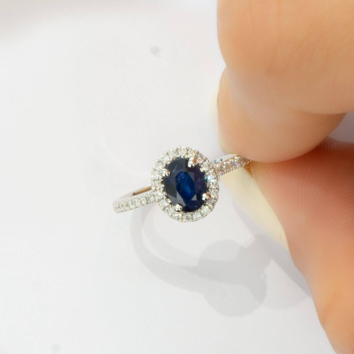 Natural Blue Sapphire and Diamond Halo Ring 18K Gold
