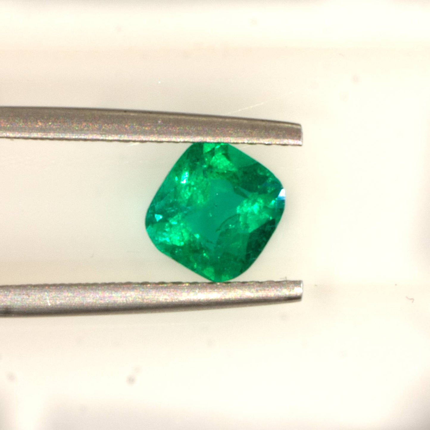 0.99  Carat Cushion   Colombian Emerald  Loose Gemstone