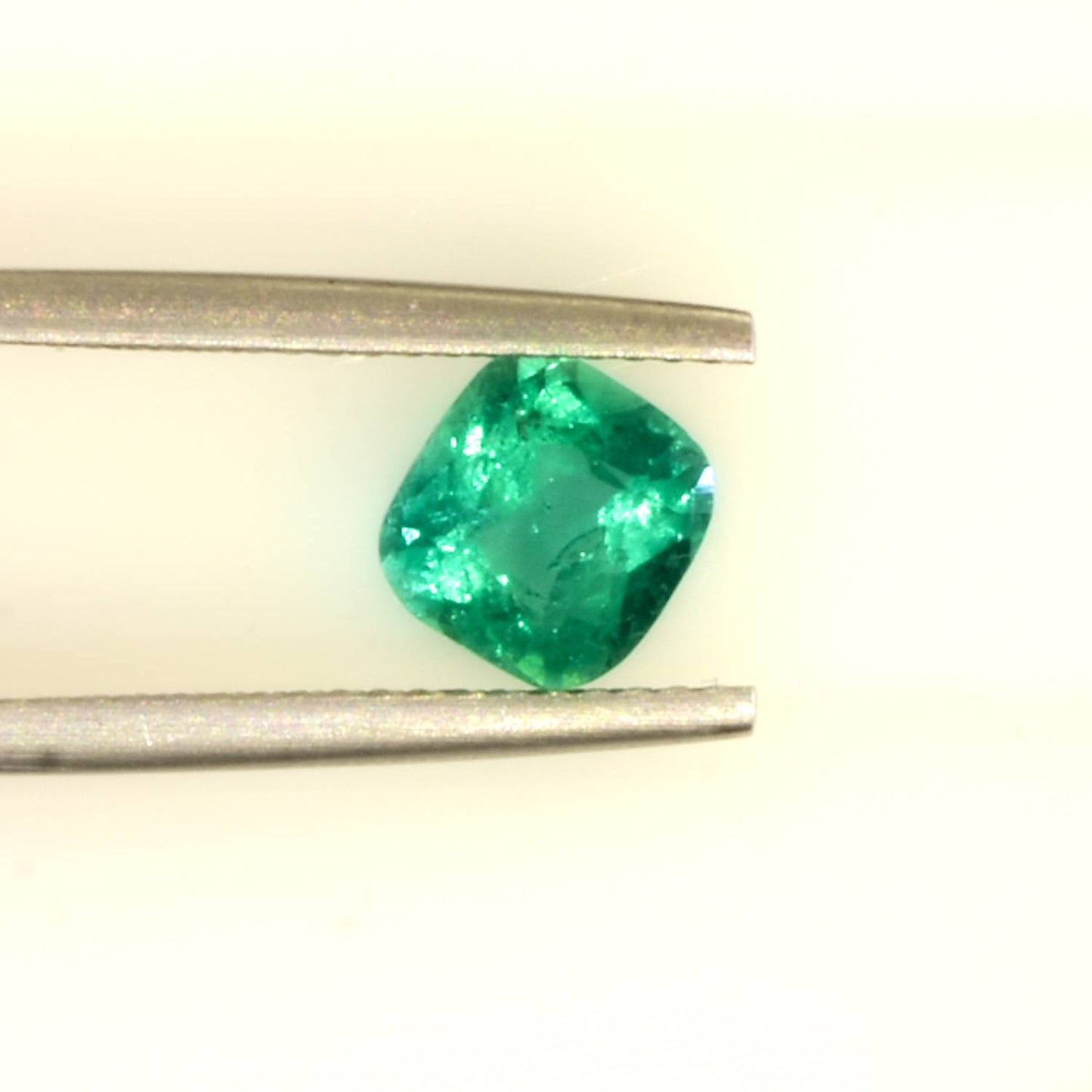 0.99  Carat Cushion   Colombian Emerald  Loose Gemstone