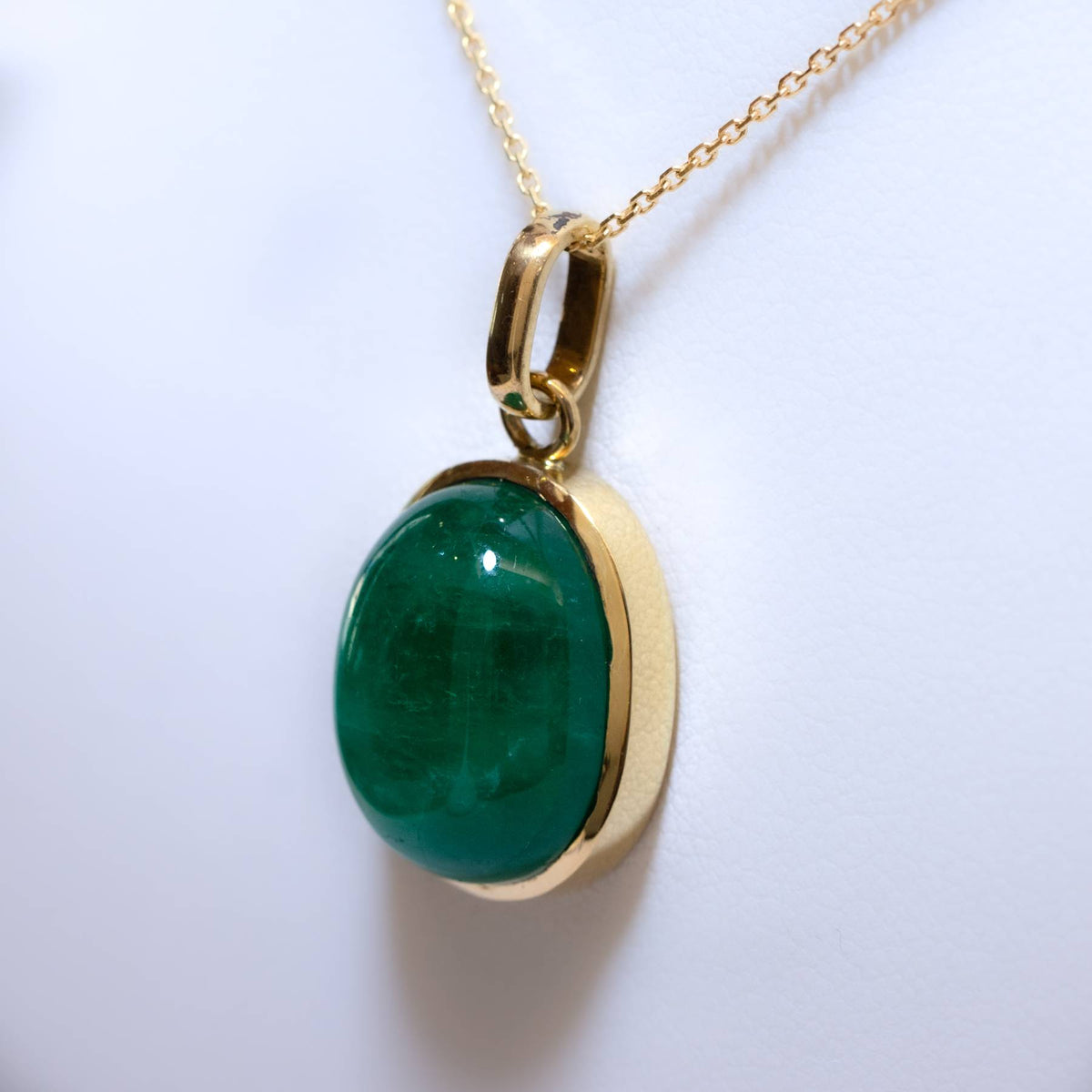 19.6ct Natural Large Colombian Emerald Pendant in 18K Yellow Gold