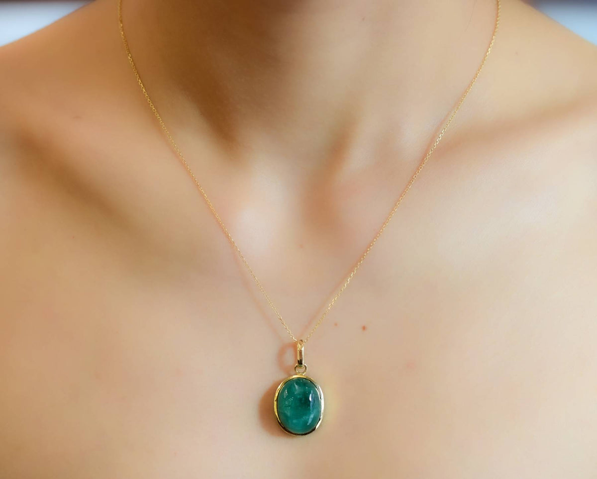 19.6ct Natural Large Colombian Emerald Pendant in 18K Yellow Gold