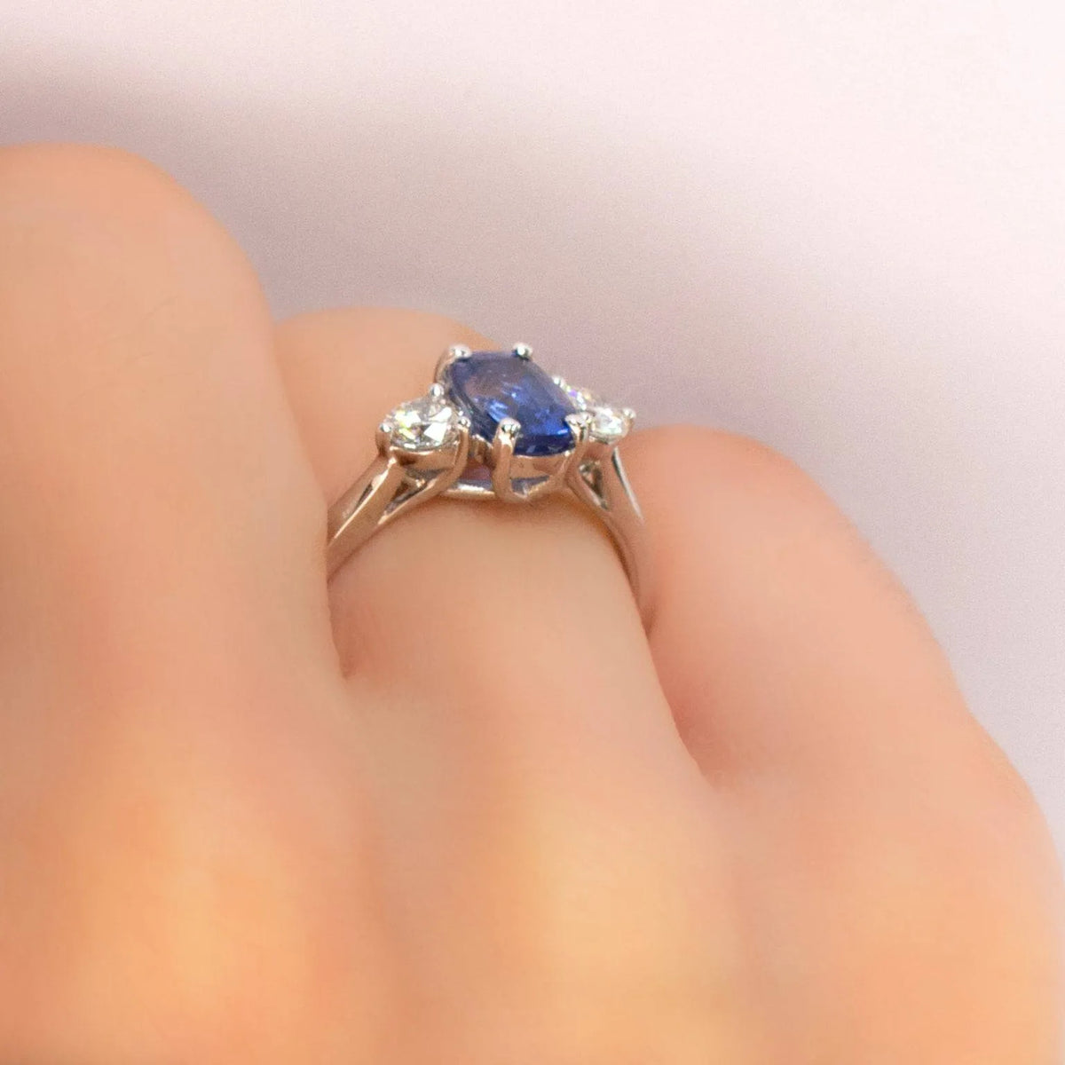 Cornflower Blue Ceylon Sapphire and Diamond Three Stone Ring 18K Gold
