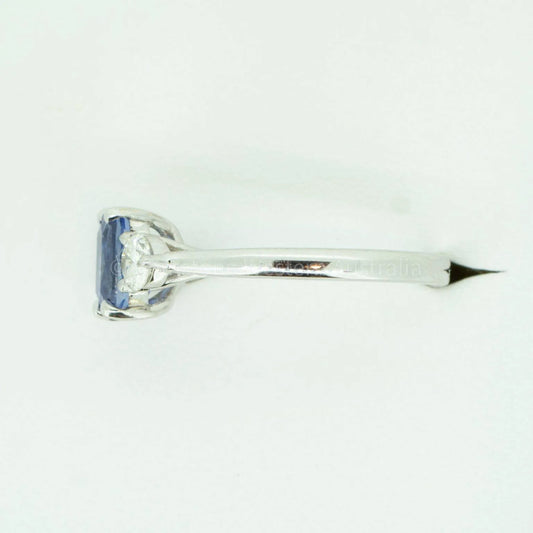 Cornflower Blue Ceylon Sapphire and Diamond Three Stone Ring 18K Gold