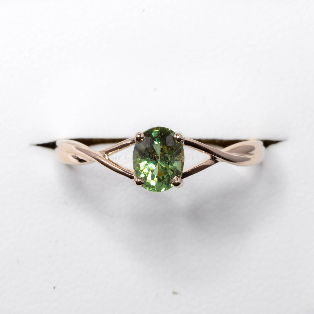 Colour Changing Exclusive Alexandrite Solitaire Ring in Rose Gold