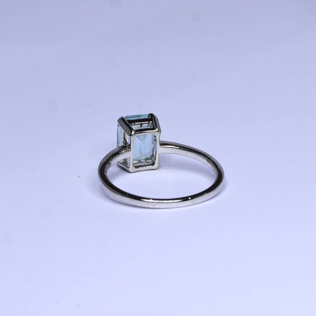 1.86ct Aquamarine Ring in White Gold - Natural Aquamarine