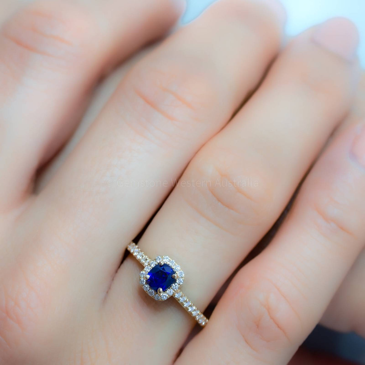 Natural Blue Sapphire Ring Diamond Halo in 18K Yellow Gold