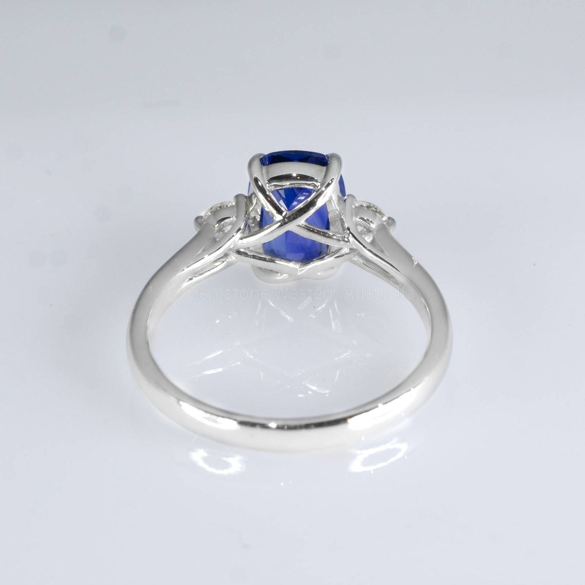 Royal Blue Ceylon Sapphire and Diamond Three Stone Ring 18K Gold