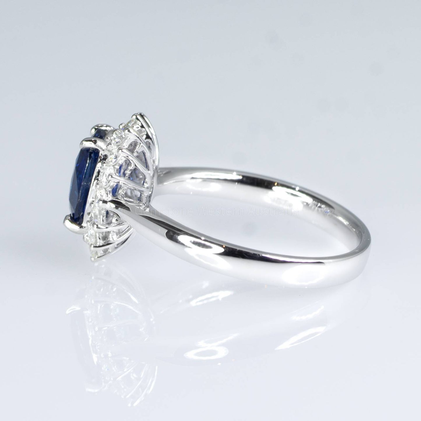 Royal Vivid Blue Sapphire & Diamond Ring 18k Gold Diana Inspired Design
