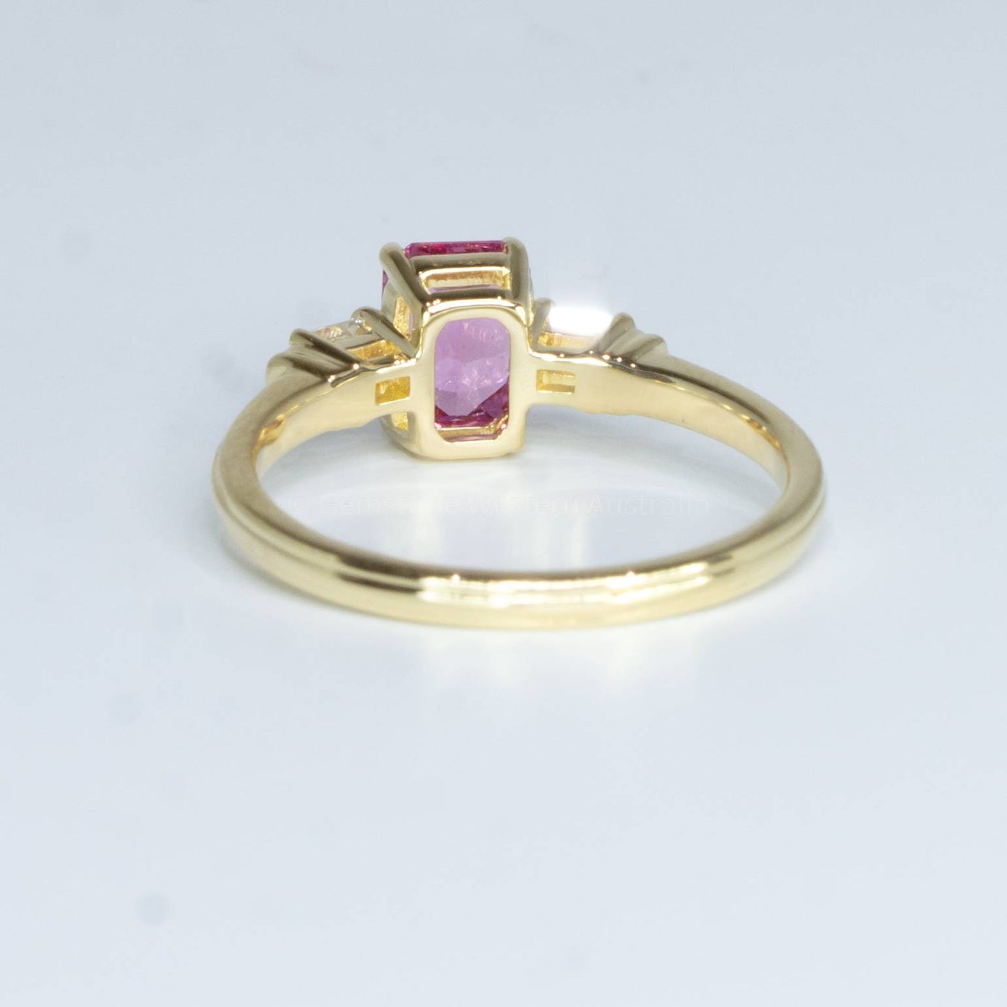 Natural Padparadscha Sapphire and Diamonds Ring in 18K Gold