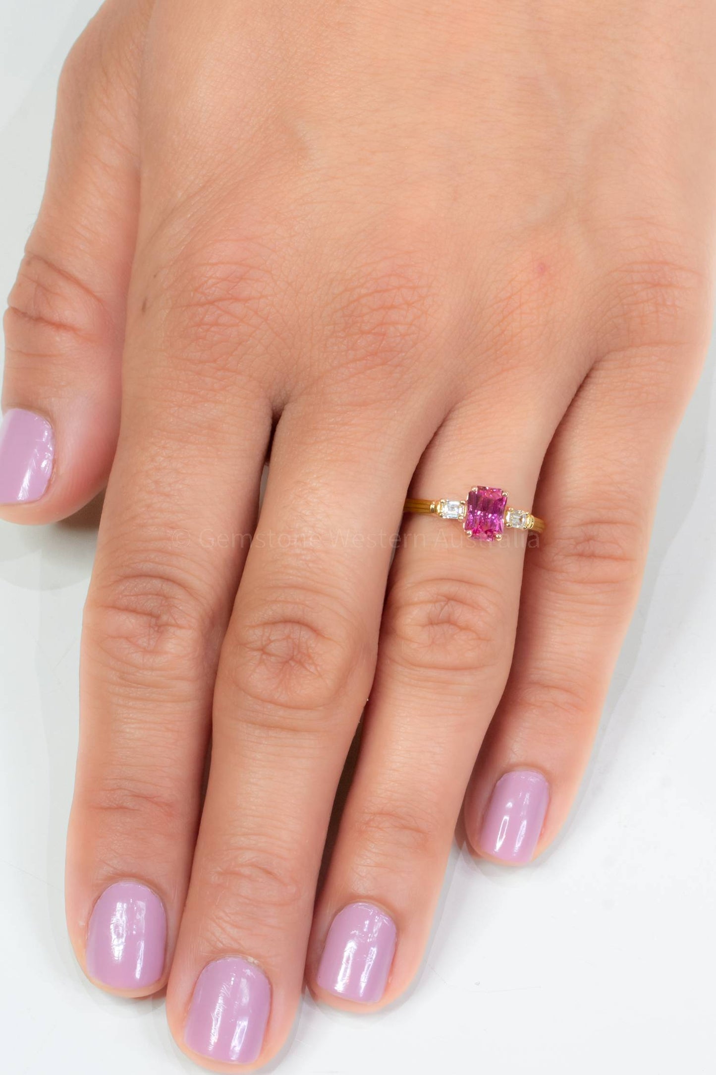 Natural Padparadscha Sapphire and Diamonds Ring in 18K Gold