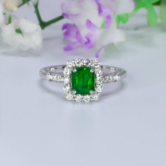 TCW 1.05 Emerald Cut Emerald Ring in Platinum Colombian Emerald