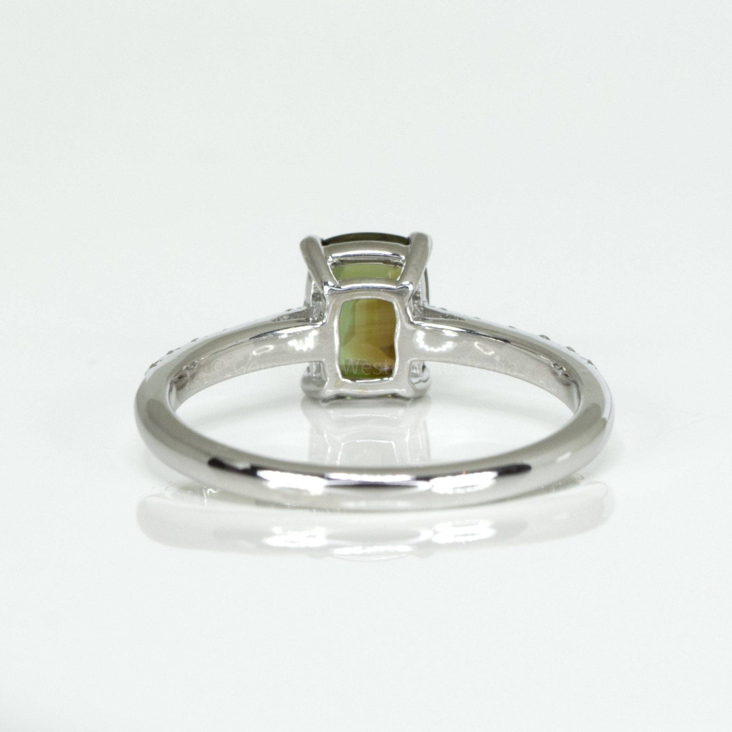 1.35 Alexandrite Solitaire Ring with accent Diamonds in 18K Gold