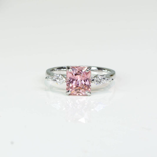 2.5 Carat Padparadscha Sapphire and Kite Diamonds Ring in Pt950