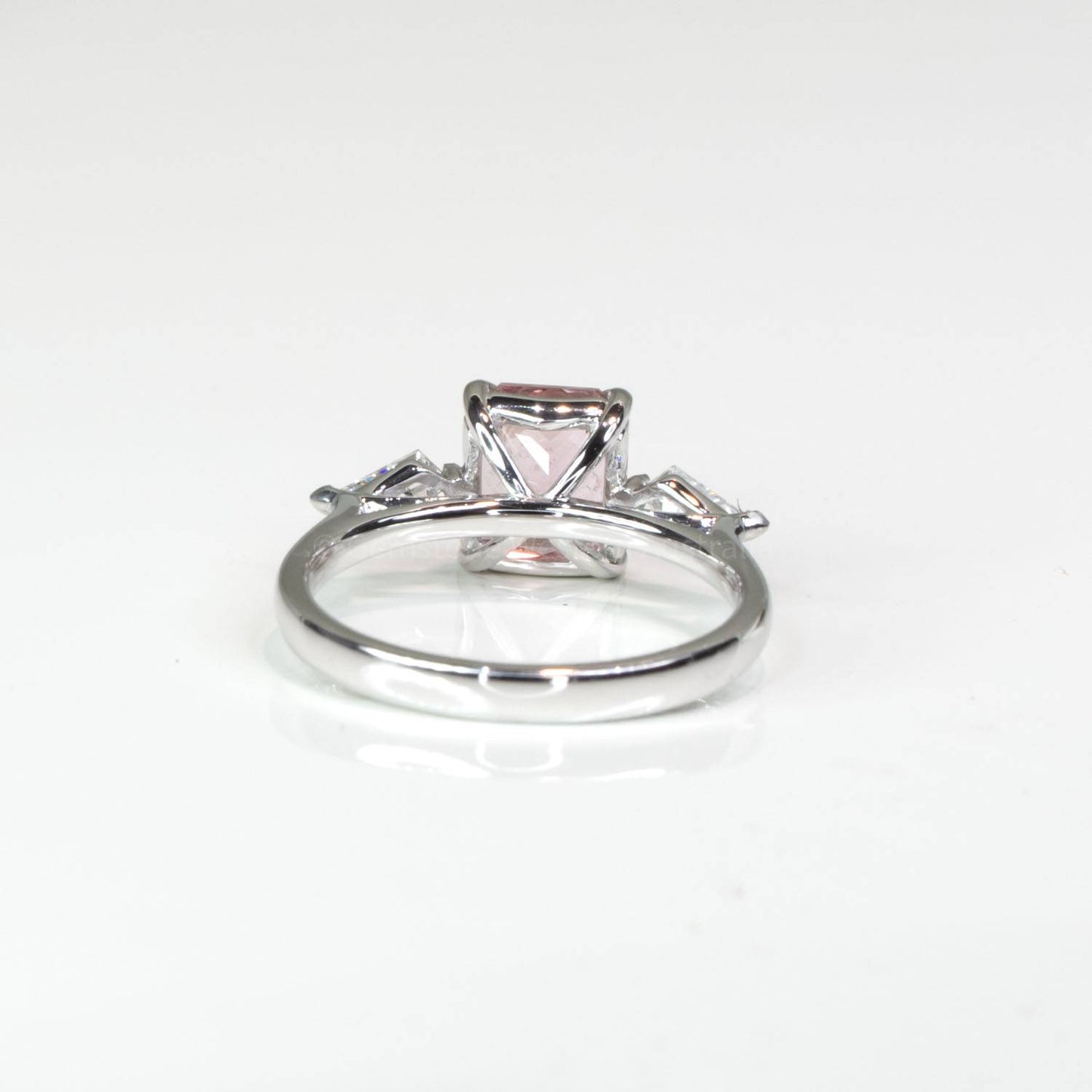 2.5 Carat Padparadscha Sapphire and Kite Diamonds Ring in Pt950