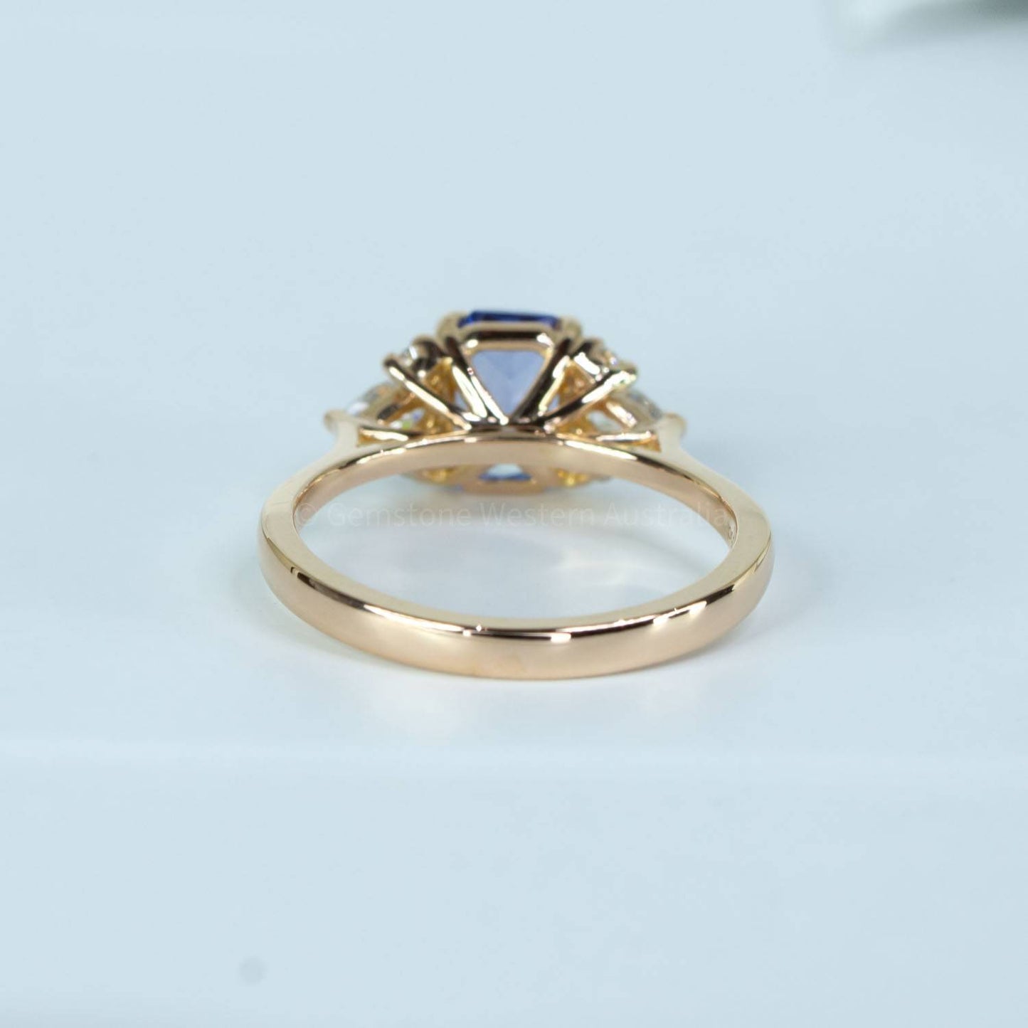 Unheated Light Blue Sapphire and Diamonds Ring in 18K Rose Gold