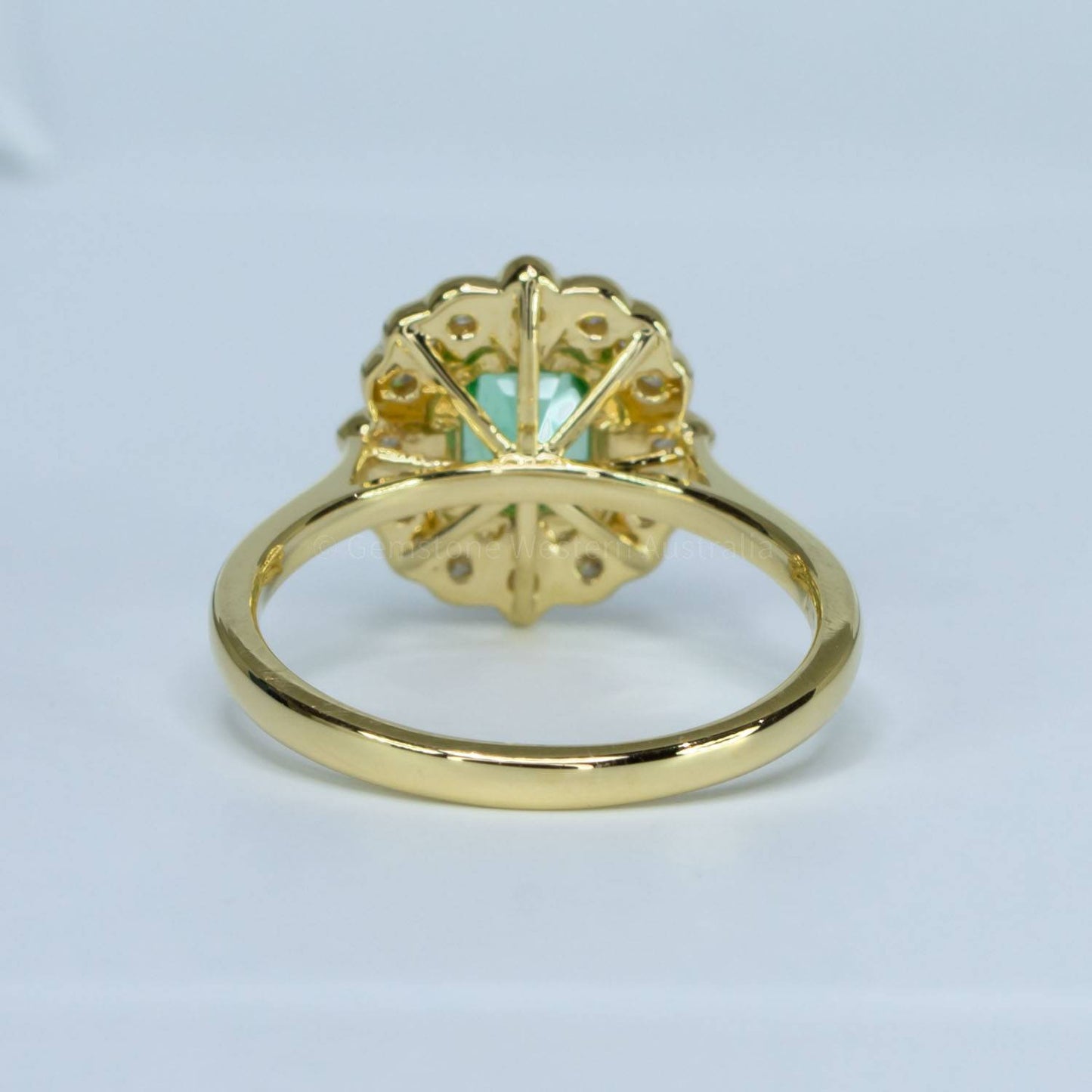 Emerald Cut Colombian Emerald Diamonds Ring, 18K Gold Art Deco inspired Emerald Ring, Emerald Cut Emerald Gold Ring, Art Deco Style Ring