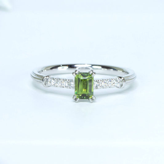 Natural Alexandrite and Diamonds ring in Platinum