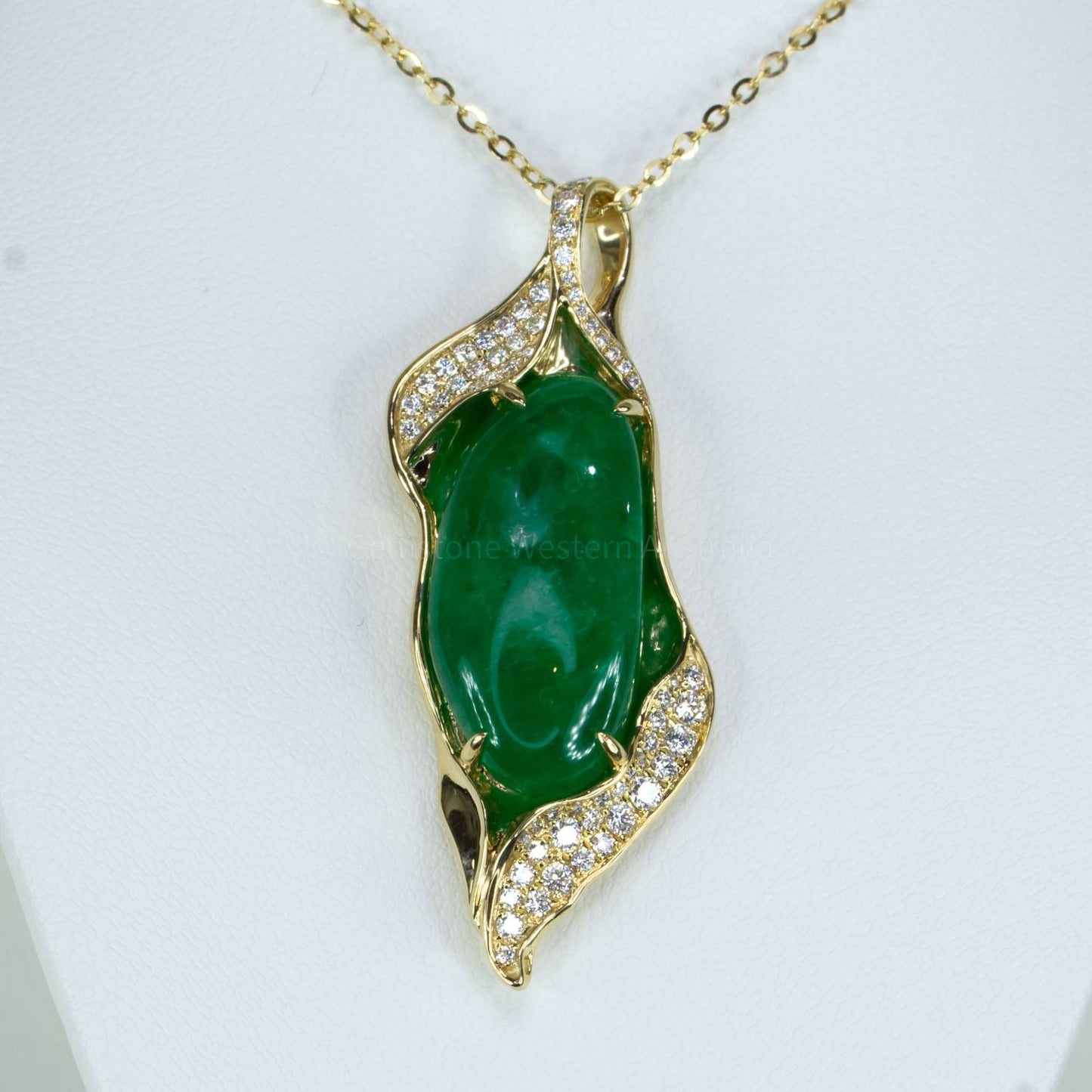 17.0 carats Colombian Emerald Statement Pendant