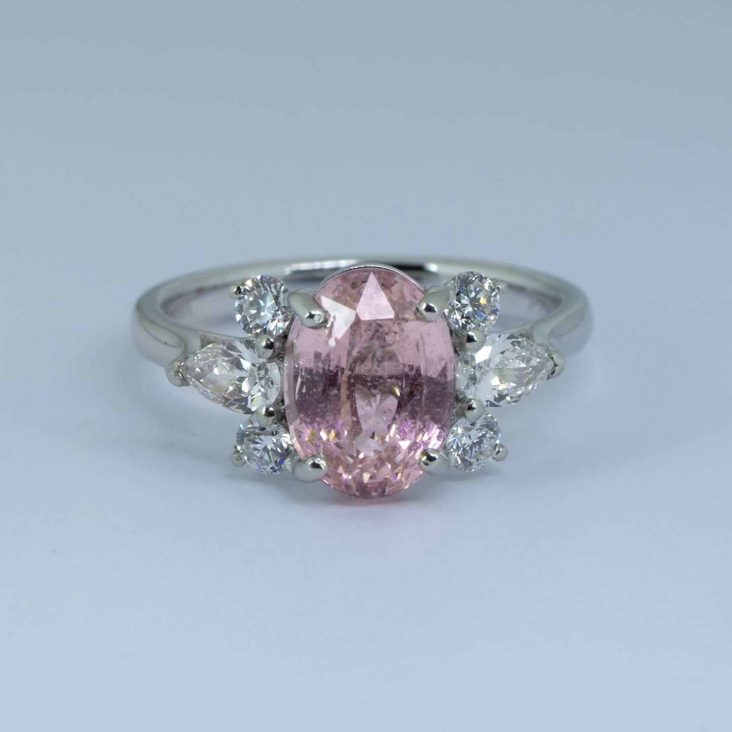 4.32 carats Natural Padparadscha Sapphire Statement Ring Padparadscha and Diamonds Ring in Platinum 950