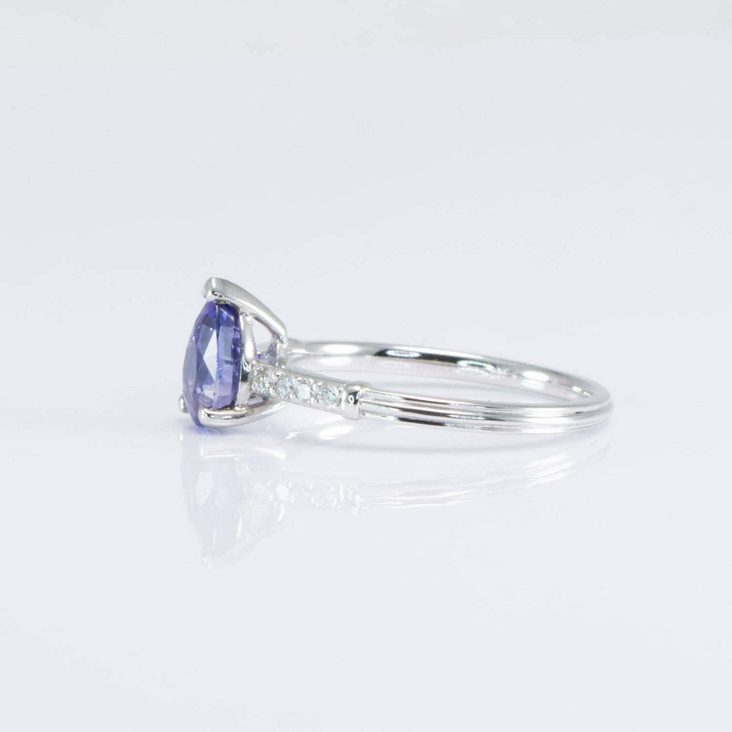 Natural Purple Blue Sapphire Solitaire Ring with Accents | Sapphire Platinum Solitaire Ring