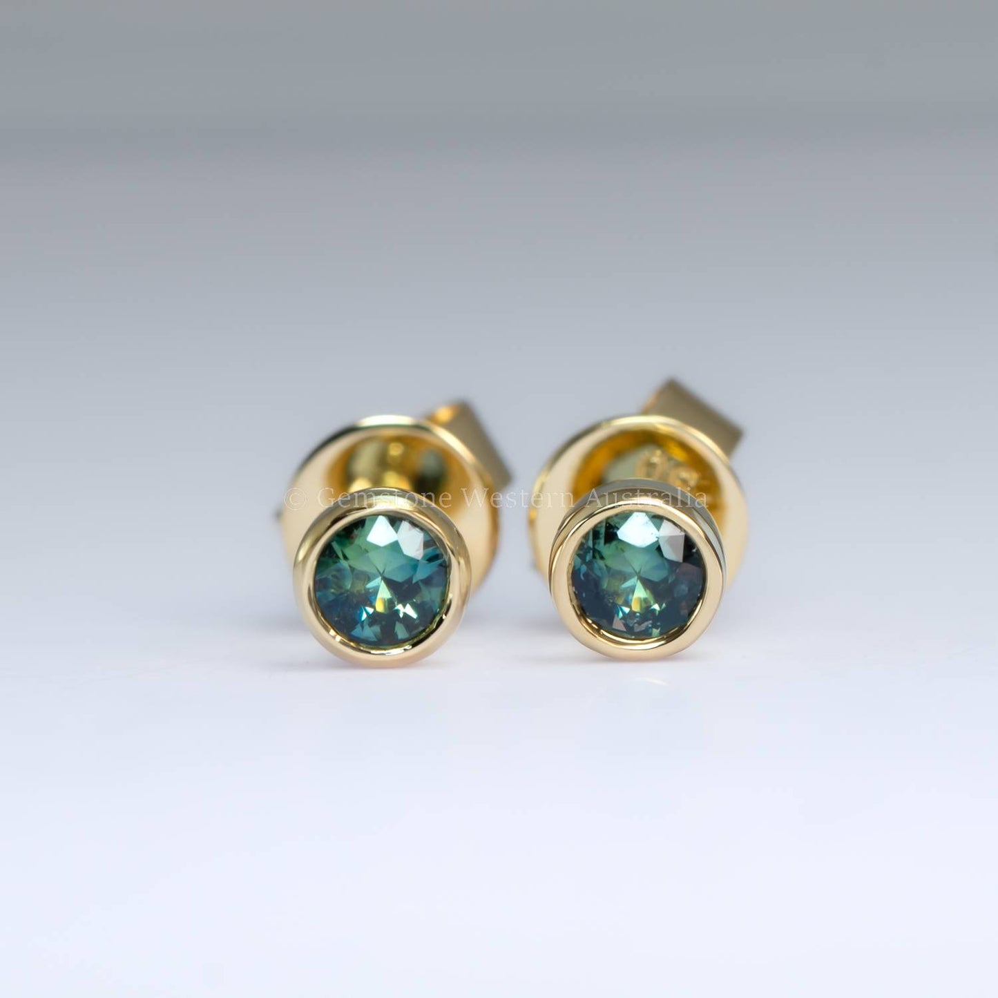 Australian Teal Sapphire Stud Earrings in 18K Yellow Gold