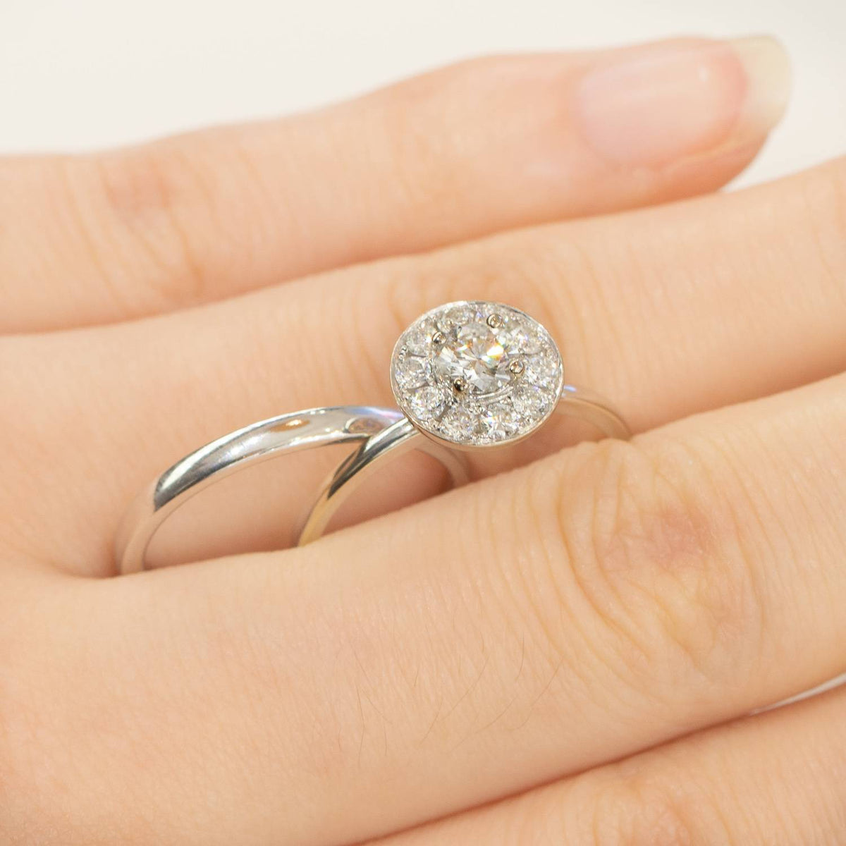 GIA Certified Diamond Engagement Ring and Wedding Band 18K Gold
