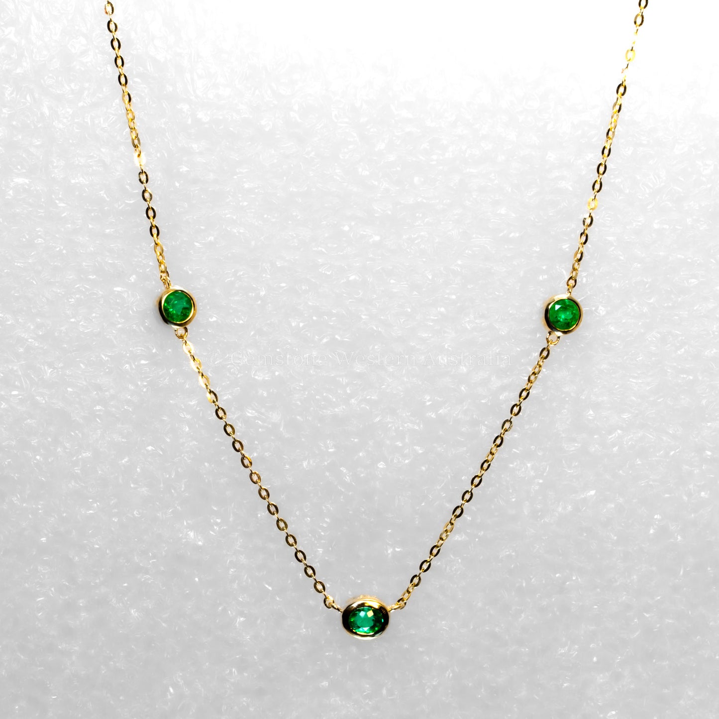 18K Yellow Gold Three-Emerald Bezel Set Pendant Necklace