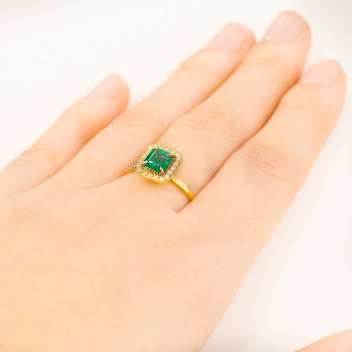 Colombian Emerald and Diamond Halo Ring 18K Gold
