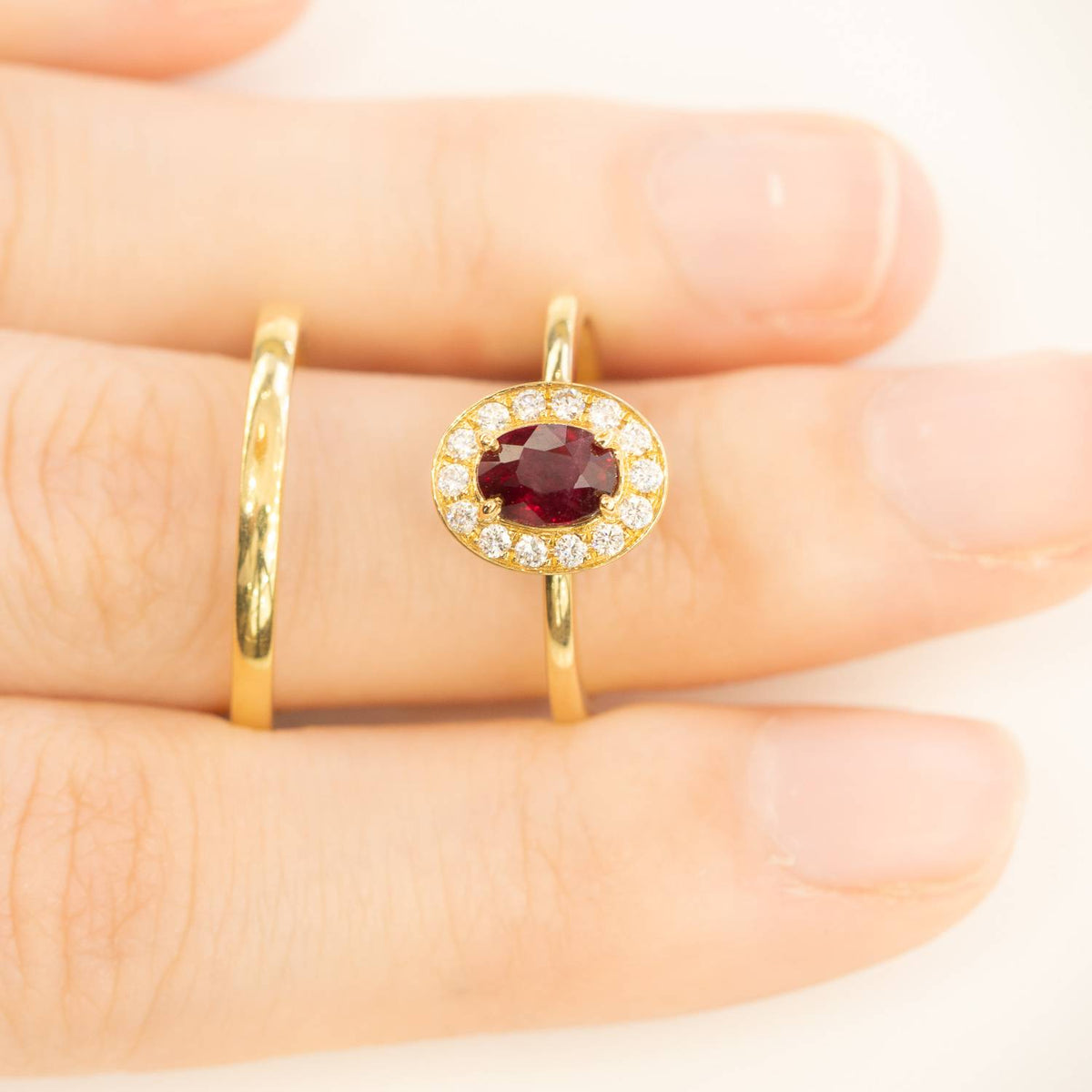 Natural Unheated Ruby Diamonds Ring and Wedding Band 18K Gold