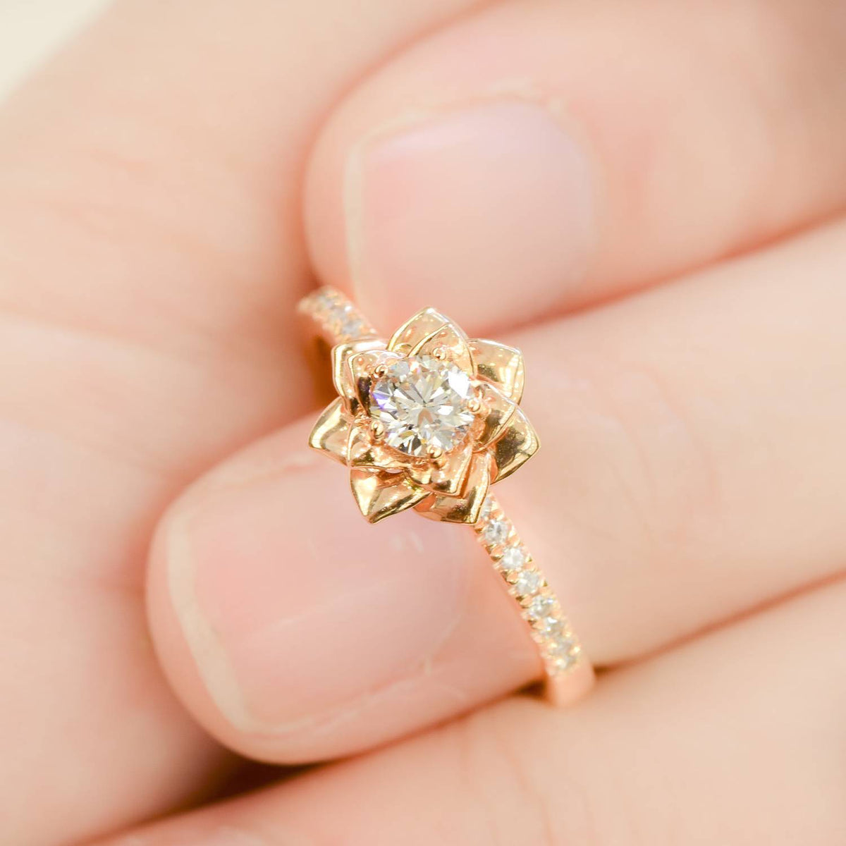 18K Rose Gold Diamond Engagement Ring and Wedding Band