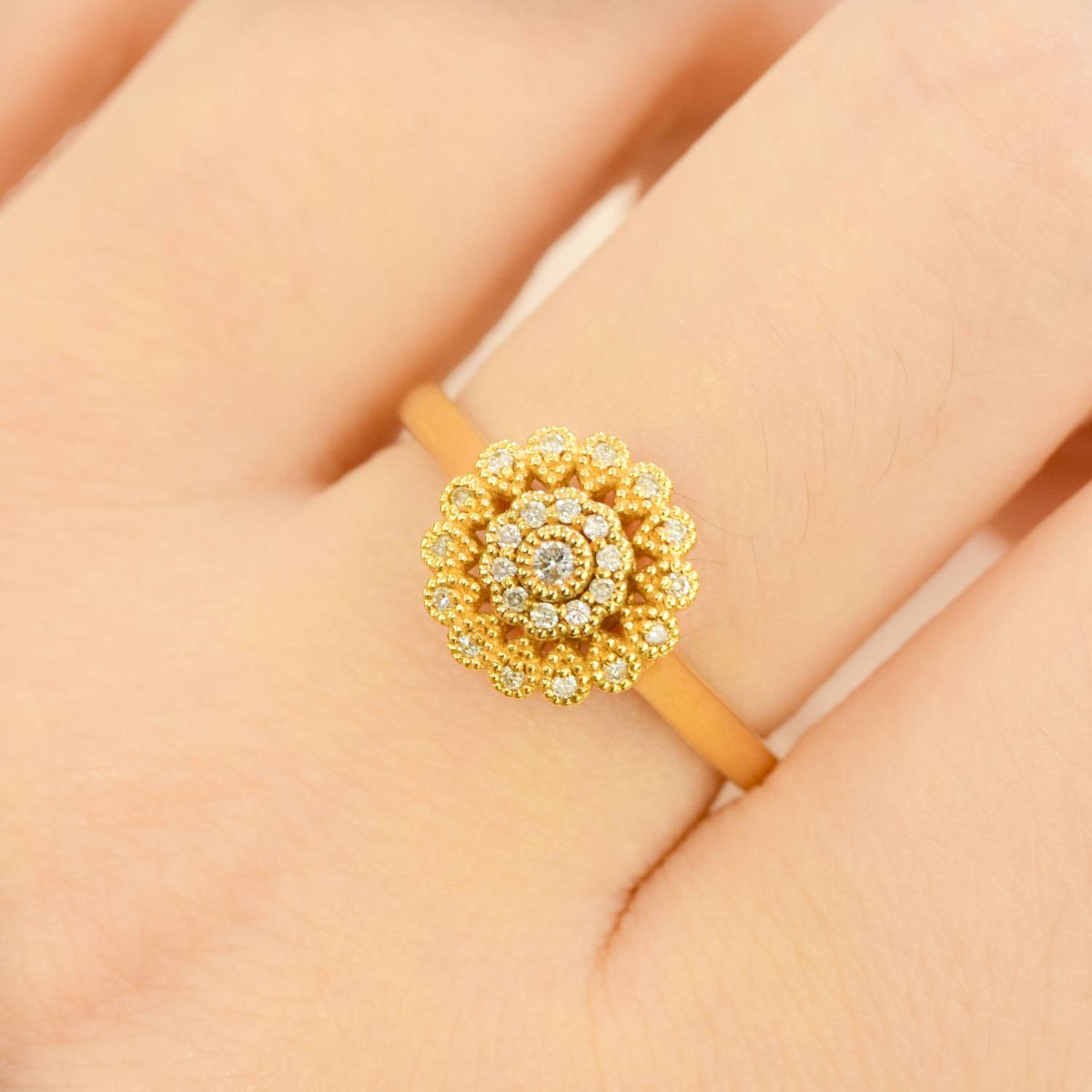 Diamond Cluster Ring 18K Gold Antique Design