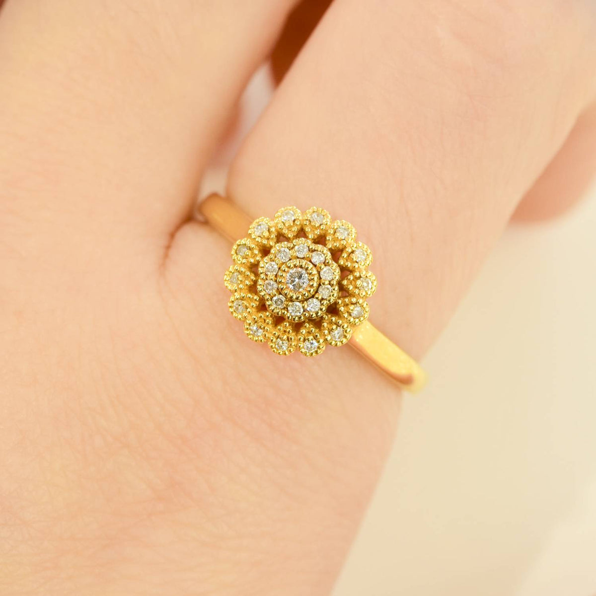 Diamond Cluster Ring 18K Gold Antique Design