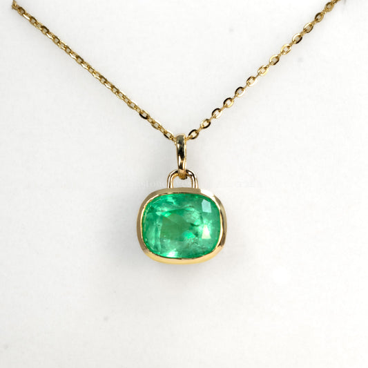 3.08ct Cushion Cut Colombian Emerald Pendant in 18K Yellow Gold