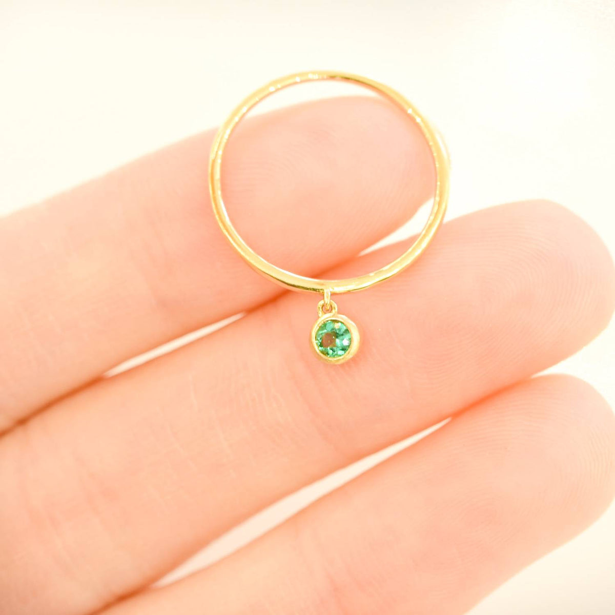 Natural Colombian Emerald Dangle Ring in 18k Gold