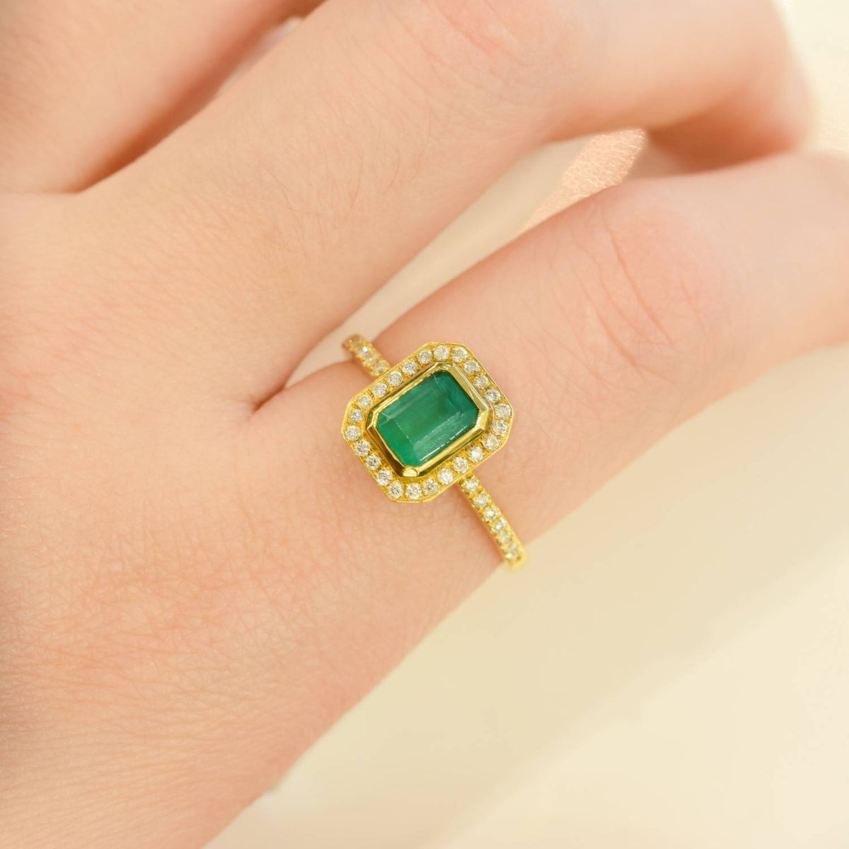 Natural Colombian Emerald and Diamond Halo Ring 18K Gold