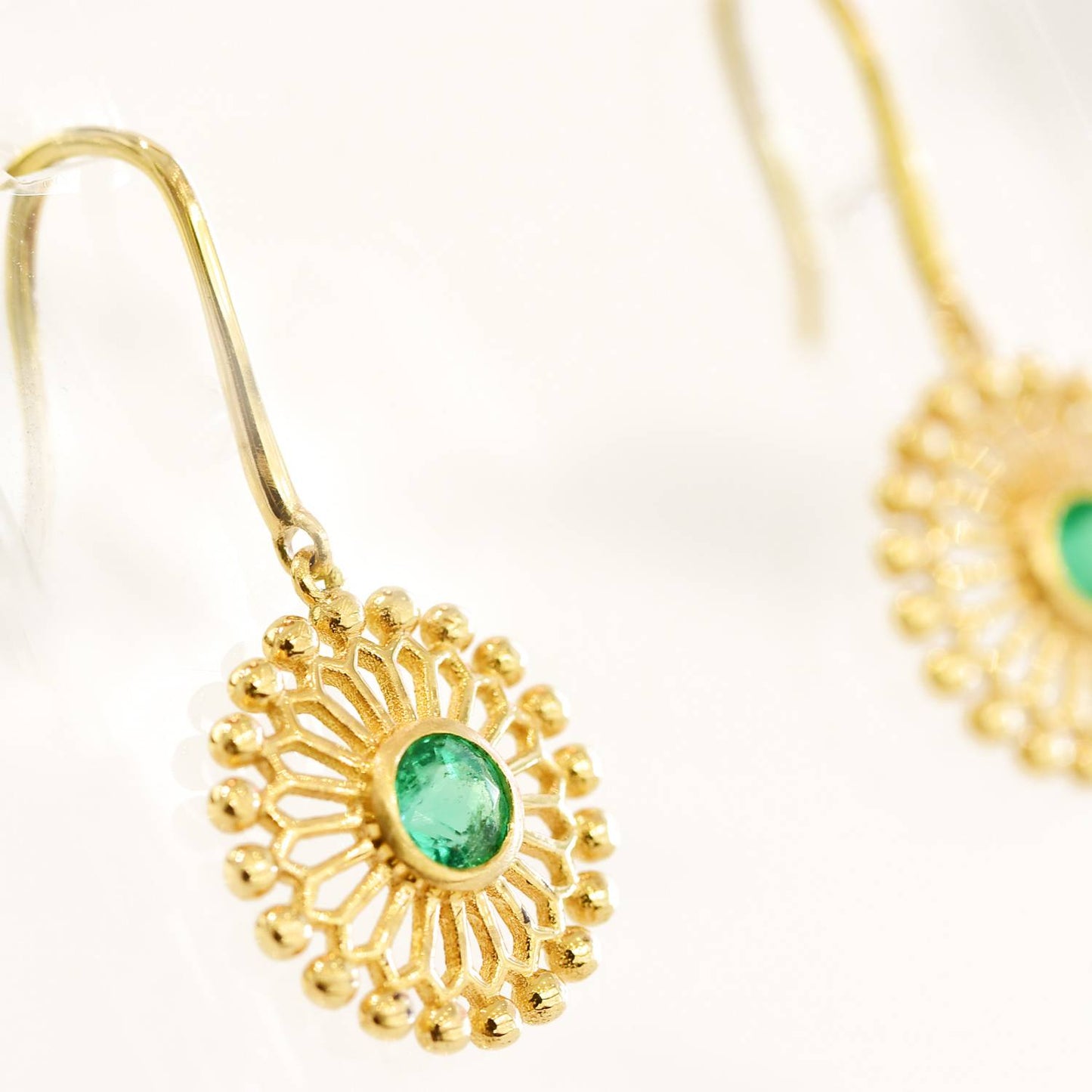 Natural Colombian Emeralds Dangling Earrings 18K Yellow Gold