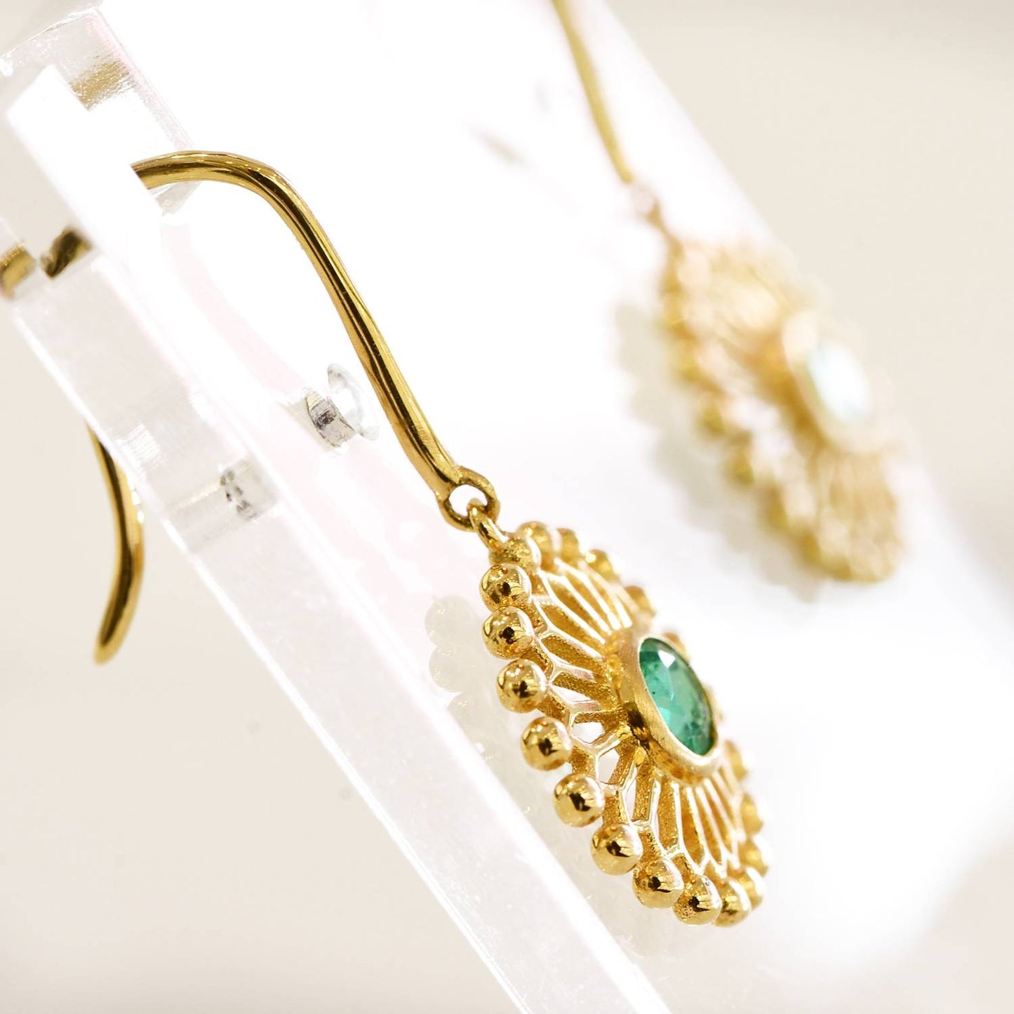Natural Colombian Emeralds Dangling Earrings 18K Yellow Gold