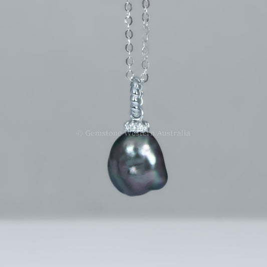 Tahitian Pearl Diamond Pendant in 18K White Gold