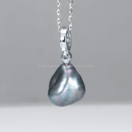 Baroque Tahitian Pearl Pendant with Diamond in 18K White Gold