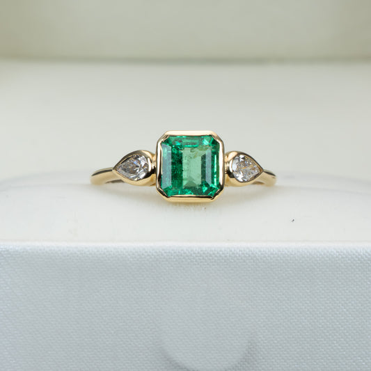 Colombian Emerald Engagement Ring in 18K Yellow Gold with Pear Shape Diamonds