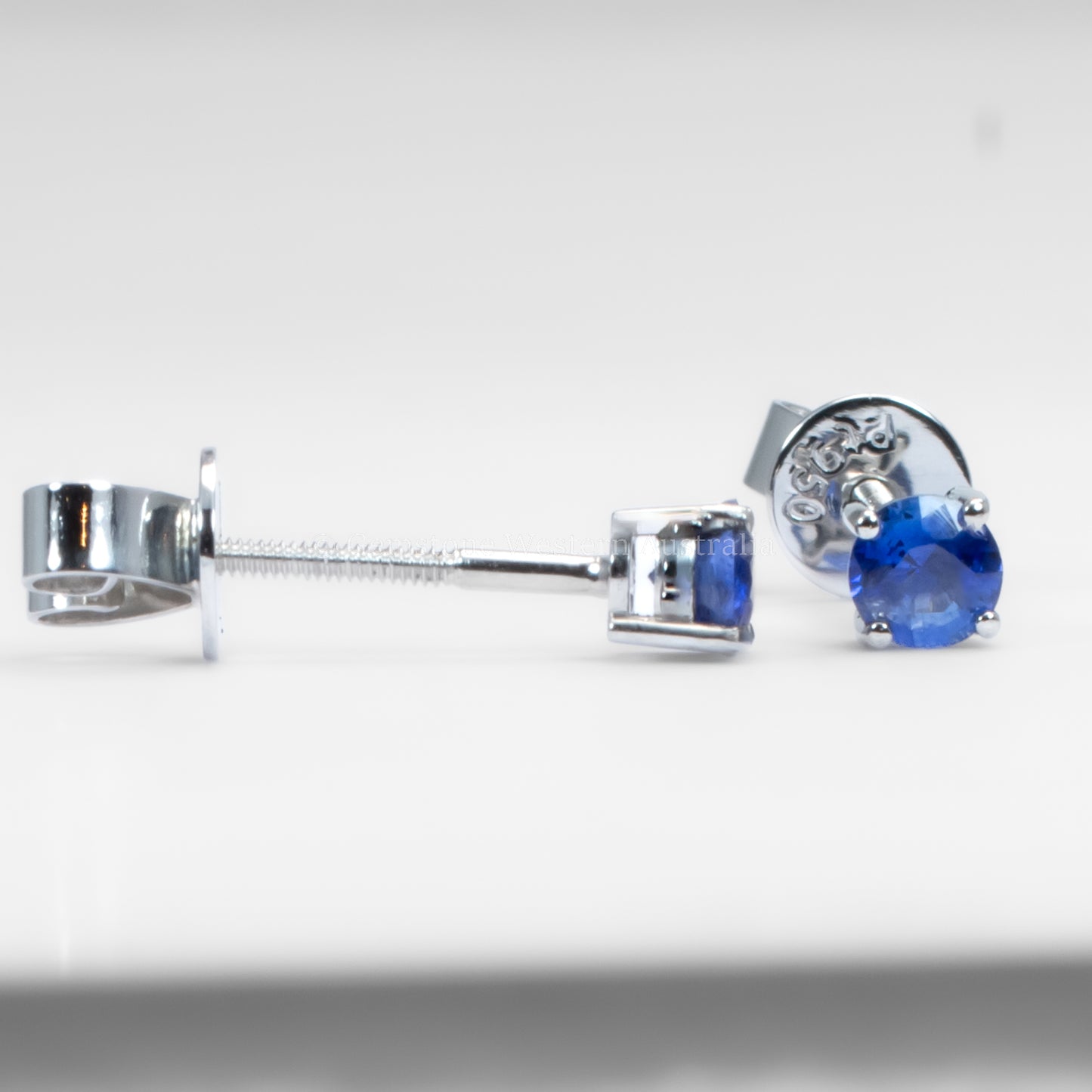 Natural Blue Sapphire Stud Earrings in Platinum 950 – 0.50ct