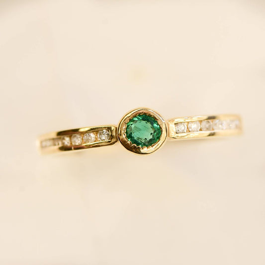 Minimalist Colombian Emerald Diamonds Stackable Ring  10K Gold